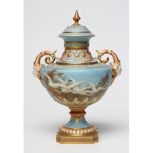 50 - A LATE VICTORIAN ROYAL WORCESTER PORCELAIN VASE AND COVER, 1899, of circular form with swept shoulde... 
