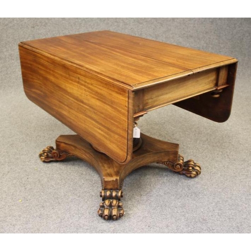 746 - A MAHOGANY BREAKFAST TABLE, early Victorian, of rounded oblong drop leaf form with two separate leav... 