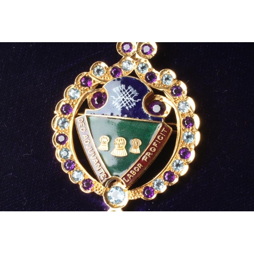 138 - A 9CT GOLD LADY MAYORESS' JEWEL, maker Toye, Kenning & Spencer, Birmingham 1980, centred by the cres... 