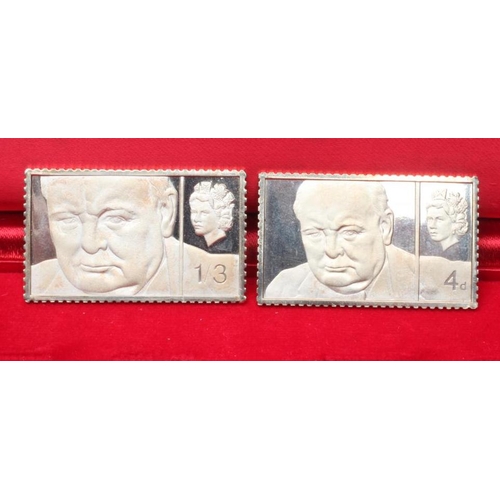 140 - TWO ELIZABETH II 18CT GOLD WINSTON CHURCHILL REPLICA POSTAGE STAMPS, Nos. 2981 (3/6) and 2967 (3d) o... 