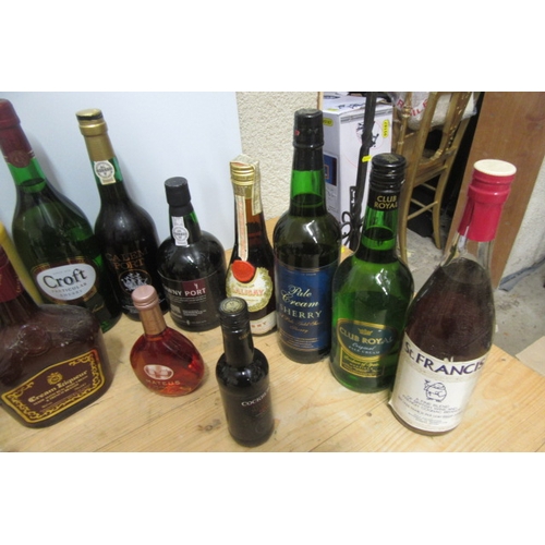 54 - A large quantity of liqueurs, including 2 bottles Croft Original, 1 litre Croft Particular Sherry, 1... 