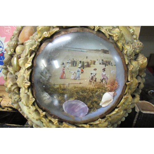 14 - SAILOR'S VALENTINE FAVOUR IN SHELL FRAME