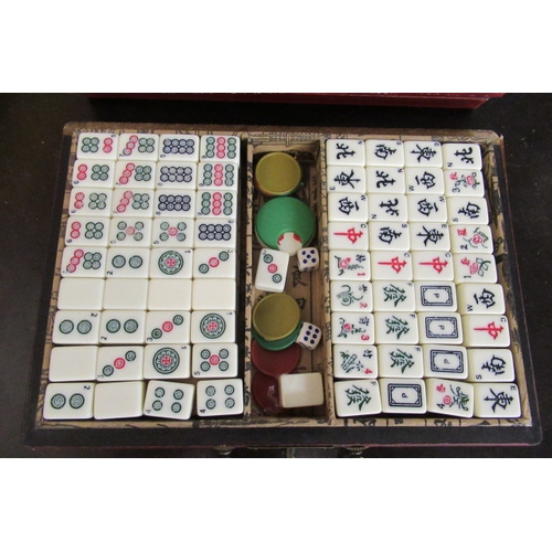 18 - VINTAGE MAHJONG SET