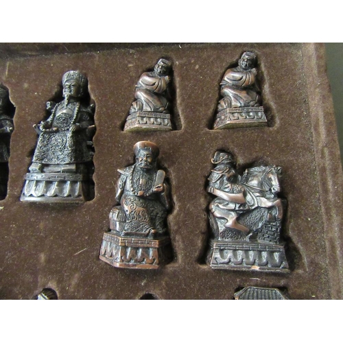 33 - ANNE CARLTON SHANGHAI CHESS SET