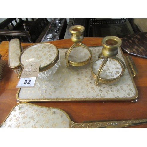 32 - DRESSING TABLE SET