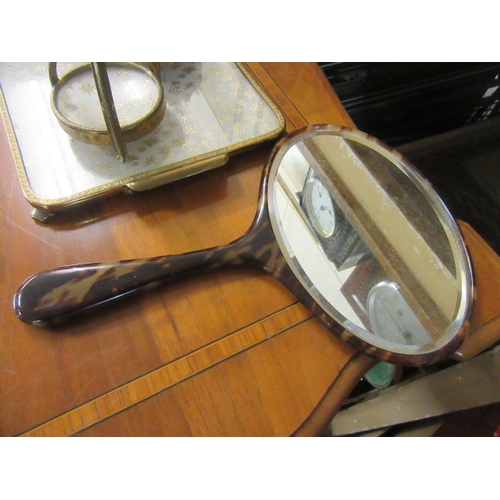 32 - DRESSING TABLE SET