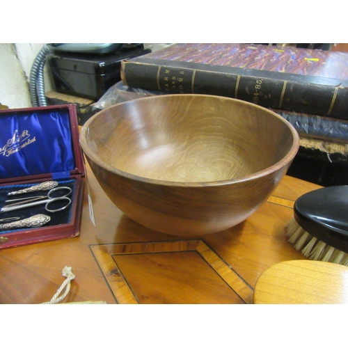 5 - WOODEN BOWL AND CONTENTS