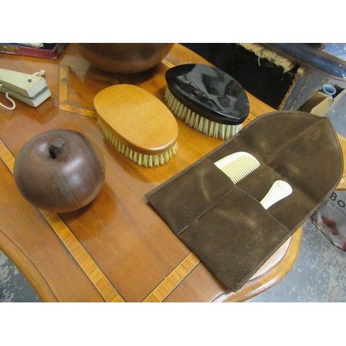 5 - WOODEN BOWL AND CONTENTS