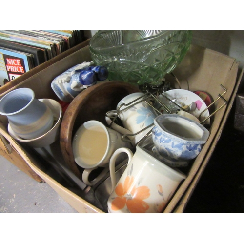 50 - BOX OF MISCELLANEOUS ITEMS AND A BOX OF GLASS INCLUDING WEBB CRYSTAL