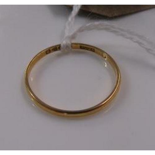 169 - 22CT GOLD WEDDING RING  1.3 GMS