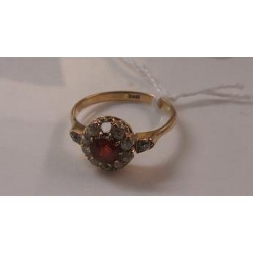 181 - 18CT GOLD AND DIAMOND CLUSTER RING   (ONE STONE MISSING)