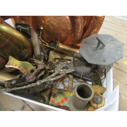 263 - BOX OF BRASS AND COPPER