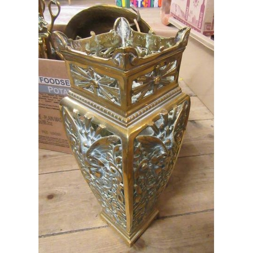 264 - BOX OF METALWARE INCLUDING COPPER KETTLE