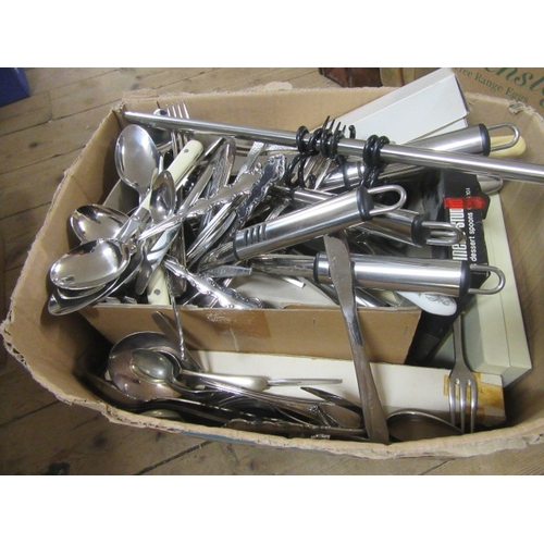 277 - BOX OF MIXED CUTLERY
