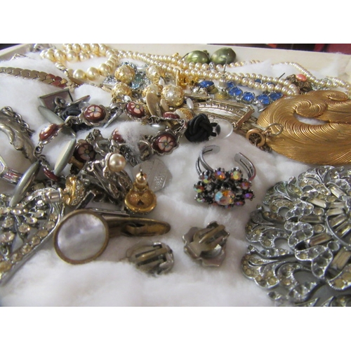 293 - BOX OF COSTUME JEWELLERY INCLUDING NECKLACES ETC