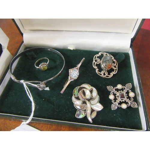 295 - SILVER AND OTHER JEWELLERY