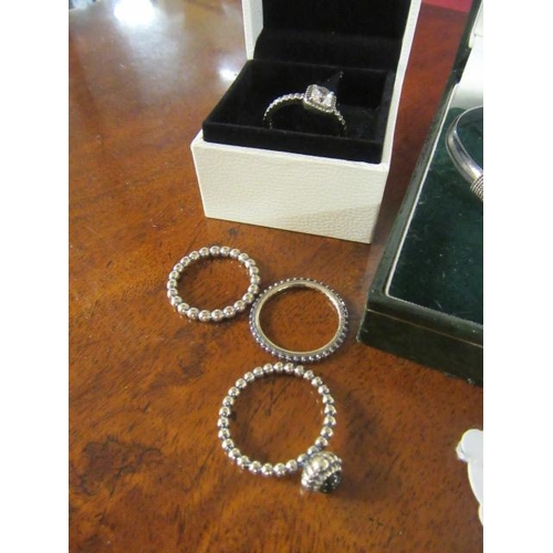 295 - SILVER AND OTHER JEWELLERY