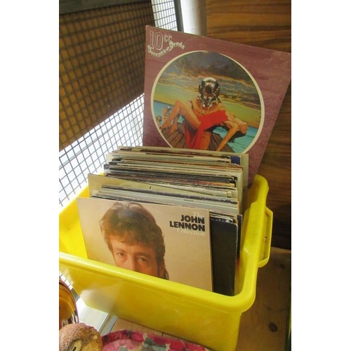 551 - YELLOW BOX OF LP RECORDS