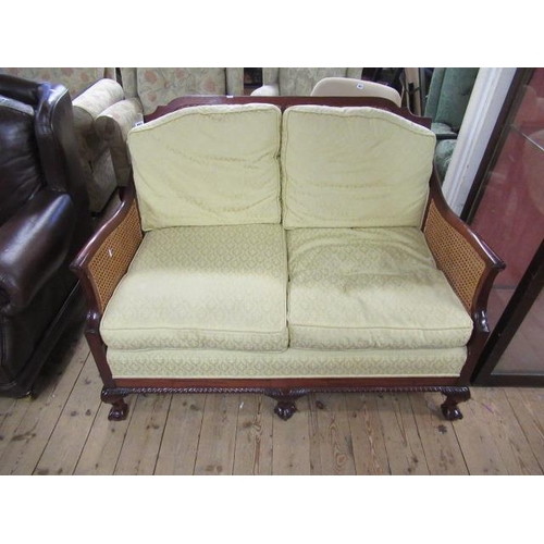 882 - BERGERE TWO SEATER SETTEE