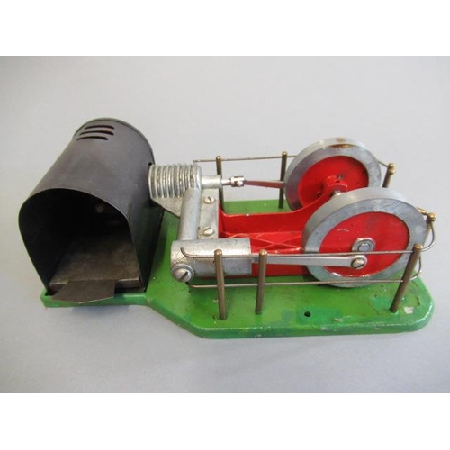 246 - A Davies Charlton Ltd. Hot Air Engine with burner and instructions, boxed, box G, engine G+ (Est. pl... 