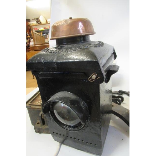 927 - B.R. (Eastern) Ground Disc Signal with lamp, disc and point crank, G (Est. plus 21% premium inc. VAT... 