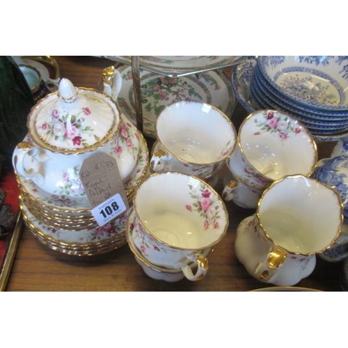 108 - ROYAL ALBERT TEASET