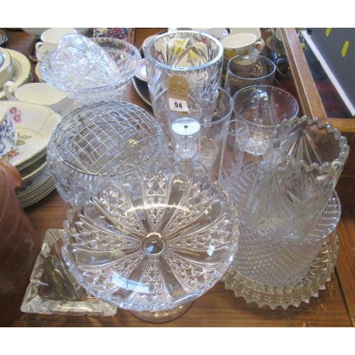 94 - QUANTITY OF GLASS