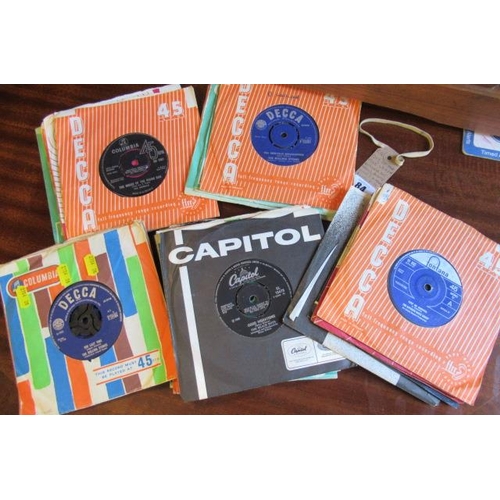84 - QUANTITY OF MID 1960S 45RPM RECORDS INCLUDING STONES  BEATLES  KINKS AND MOODY BLUES