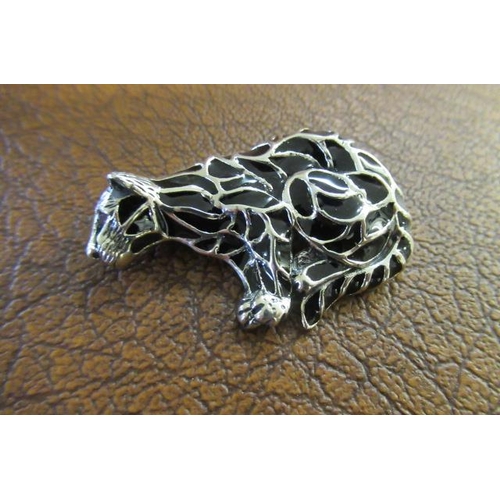 204 - SILVER CHEETAH BROOCH