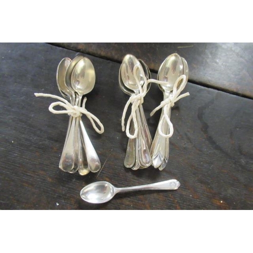 274 - PLATED TEASPOONS