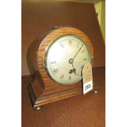 285 - MANTLE CLOCK