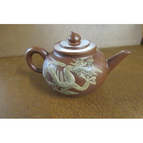 314 - YI-XING TEAPOT