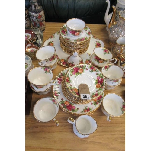 381 - ROYAL ALBERT COUNTRY ROSES TEASET