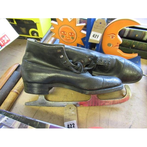 422 - PAIR OF VINTAGE ICE SKATES