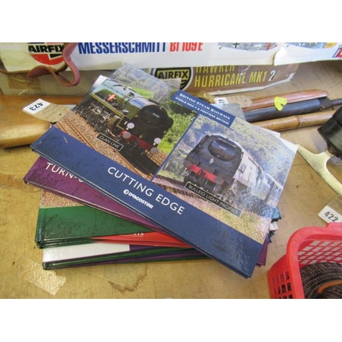 423 - TEN BRITISH RAILWAY BOOKS