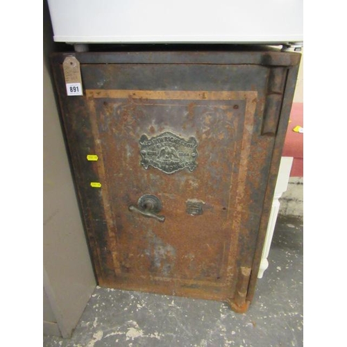 891 - CAST IRON SAFE NO KEY