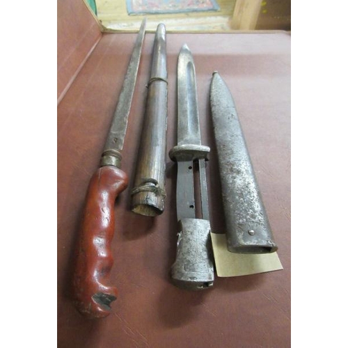 343 - BAYONET AND SHORT SWORD