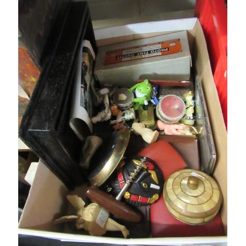 59 - BOX OF COLLECTABLES