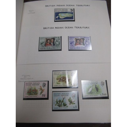 670 - QEII  MAINLY MINT ALBUM OF STAMPS