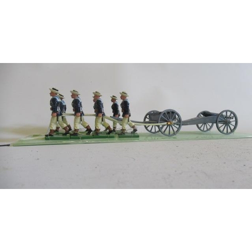 307 - Britains late issue Navy Gun Party with eight sailors, limber and gun, G-E