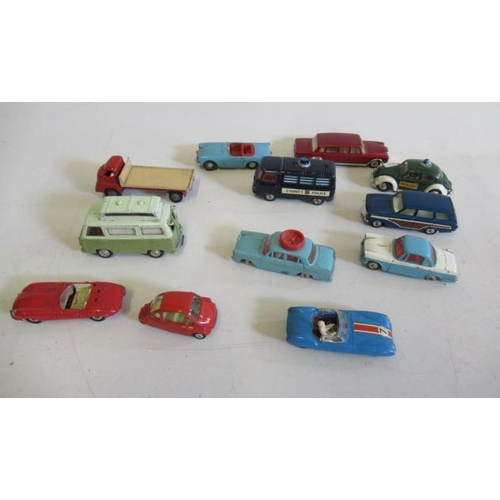 604 - Playworn Corgi cars including Mercedes Pullman, Ford Consul and Heinkel, some items have damage or p... 