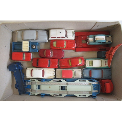 601 - Unboxed Corgi vehicles including car transporter, Rolls Royce and RADAR, some items have age wear, m... 