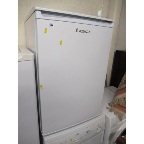 1132 - LEC FRIDGE