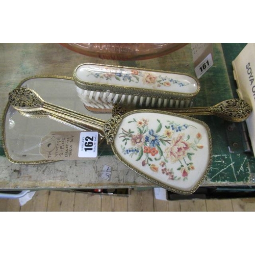 162 - VINTAGE THREE PIECE DRESSING TABLE SET