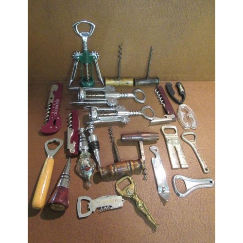 392 - SMALL COLLECTION OF CORK SCREWS ETC