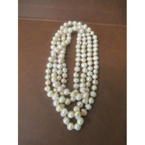 201 - PEARL NECKLACE