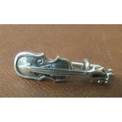 214 - SILVER VIOLIN BROOCH