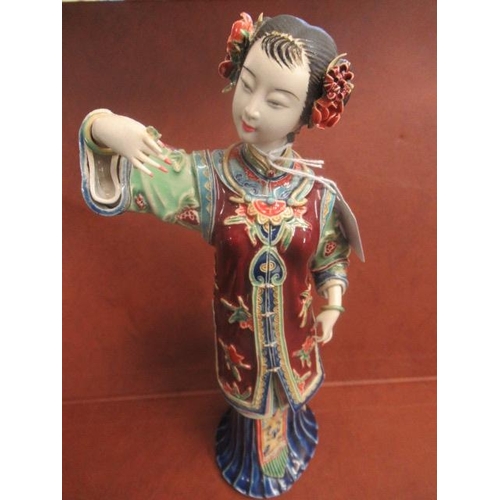 371 - CERAMIC GEISHA FIGURE