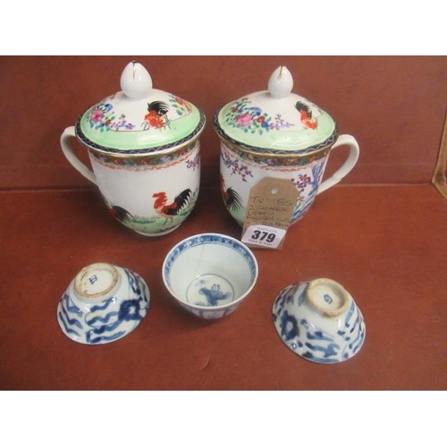 379 - TWO CHINESE LIDDED ROOSTER CUPS AND THREE TEA BOWLS