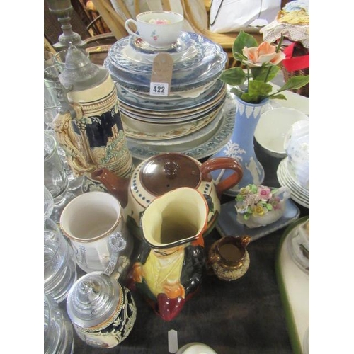 422 - QUANTITY OF SPODE  WEDGWOOD AND OTHER MIXED CERAMICS